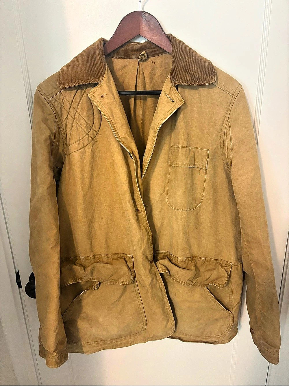 Authentic Vintage Barn Jacket with corduroy collar